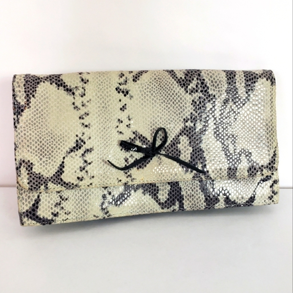 Focus Paris snake print leather convertible bag
